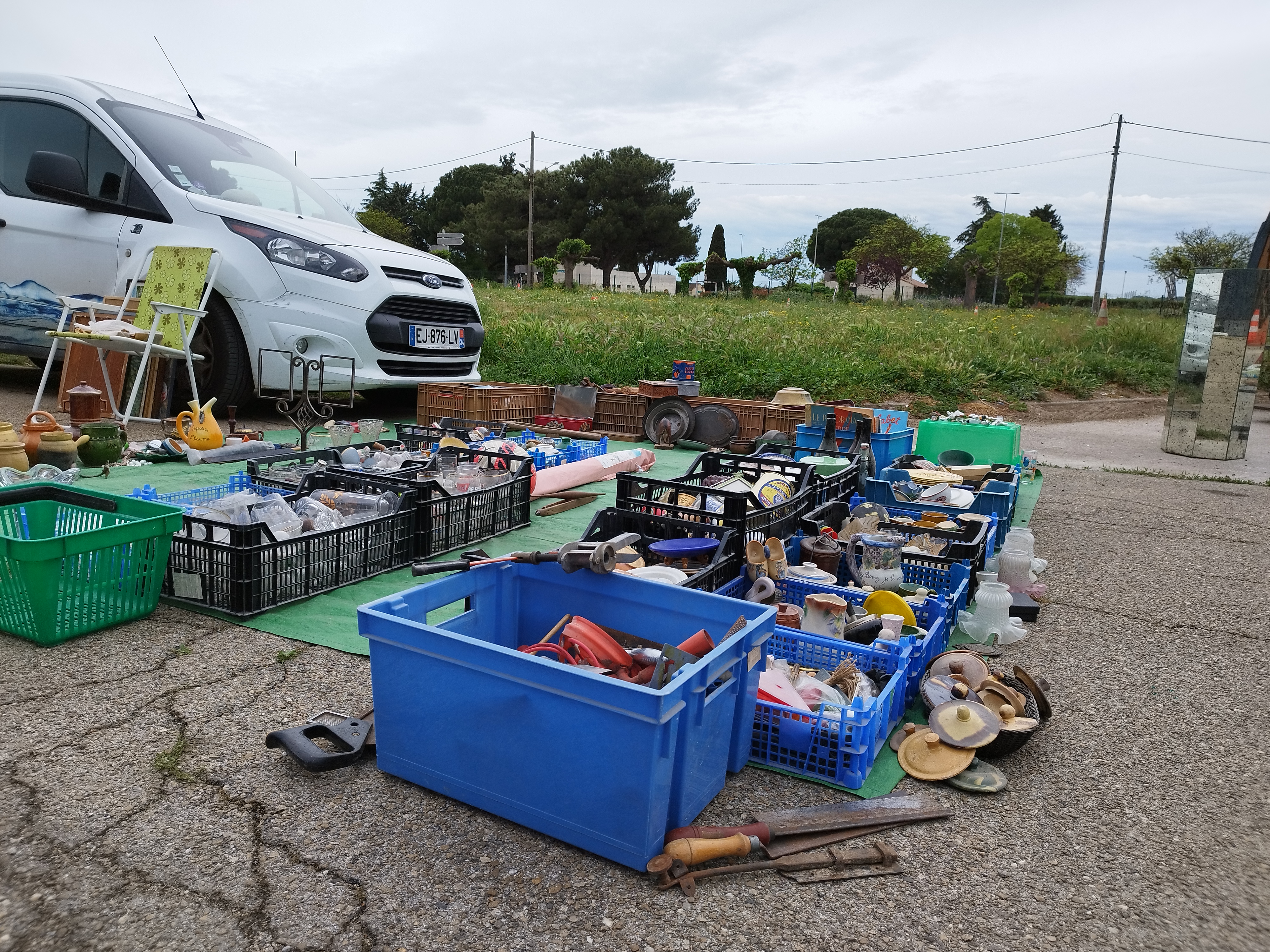 Marché aux puces - Tous les dimanches à Vauvert