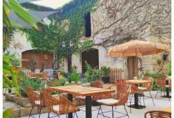 The Reunion of Flavors in Vauvert