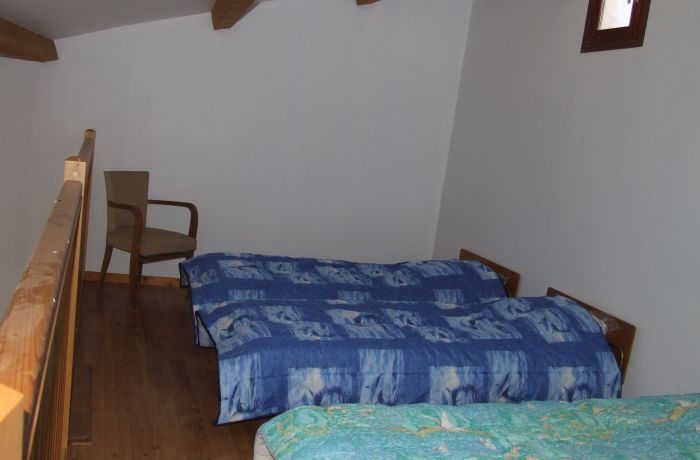 White furnished the cailar