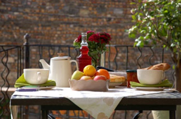 room rental at the house of the Saint Louis gate Vauvert