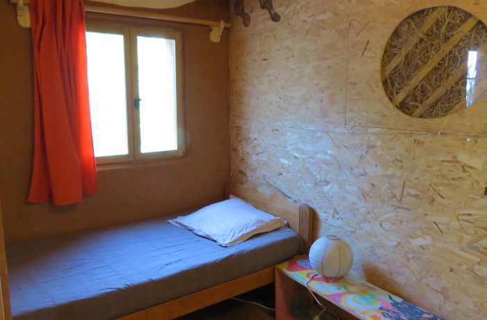 dormitory room natural welcome single bed