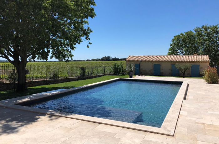Gîtes de France 4 ears Chateau Bellefontaine The old stables swimming pool