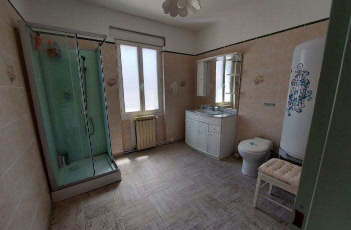 bathroom tender bedroom Camargue southern colors