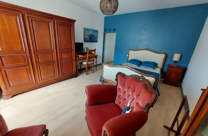 tender room Camargue colors of the south