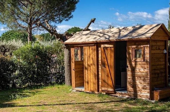 Camping le mas de mourgues in the Camargue individual sanitary facilities