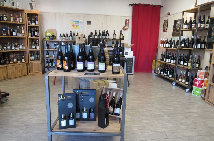 friendly cellar vauvert