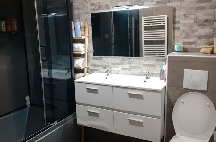 chambre NadHouse sur Beauvoisin 