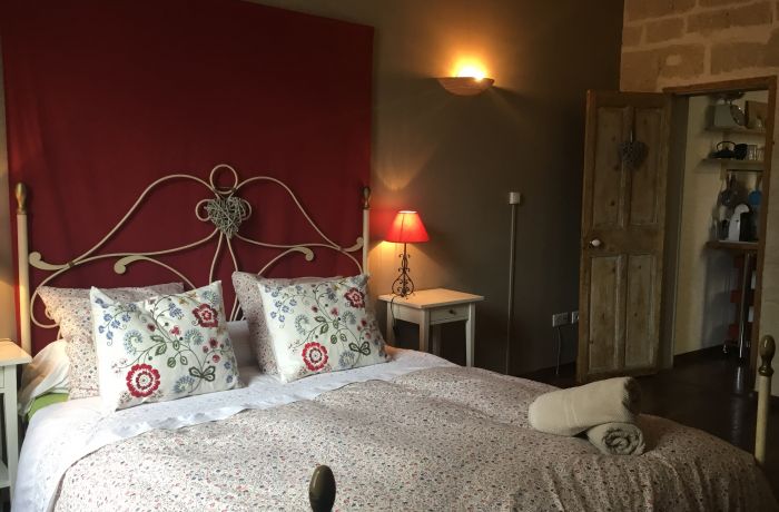 room rental the house of the saint louis gate Vauvert the little camargue