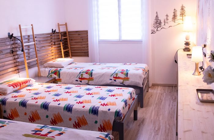 Pic Saint Loup Room in Aimargues Hiker's Stopover