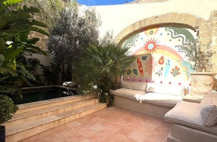 la maison du trident à vauvert