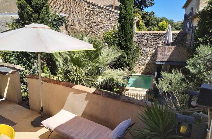 location meublé de tourisme envie de sud Vauvert vue terrasse