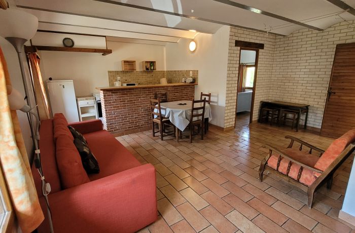 gîte l'Abricotier" les pierrades en Camargue à Montcalm Gard